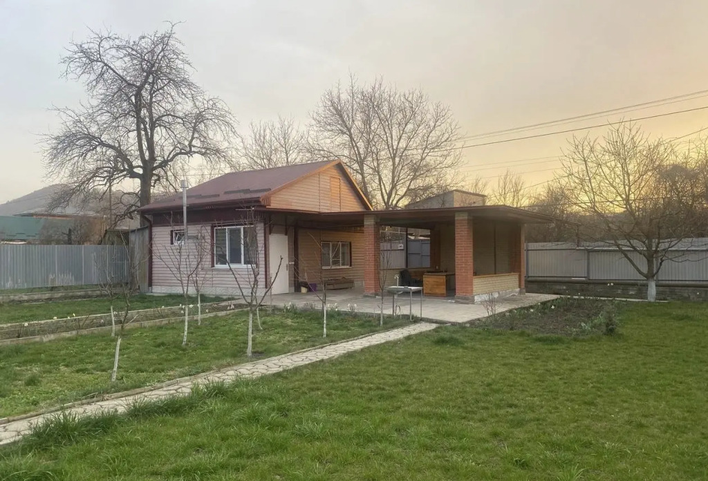 Фотография Коттеджа Частный Дом Лунная Ночь