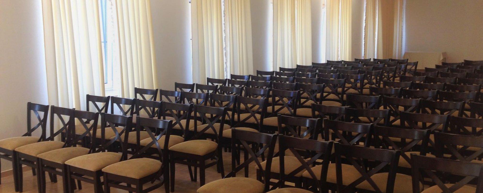 Фотографии конференц-зала Ареал Инн