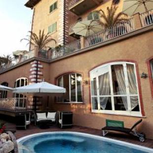 Фотографии гостиницы
Hotel La Pigna