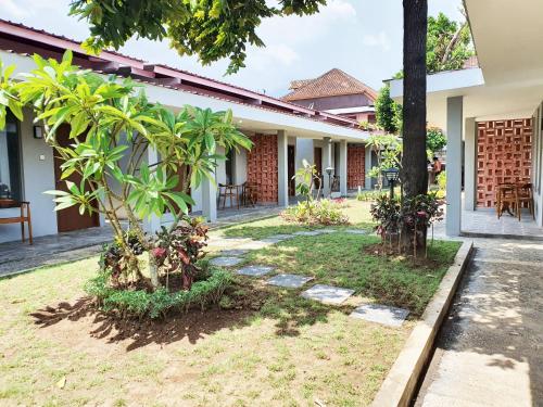 Фотография гостиницы S'Agung Suite