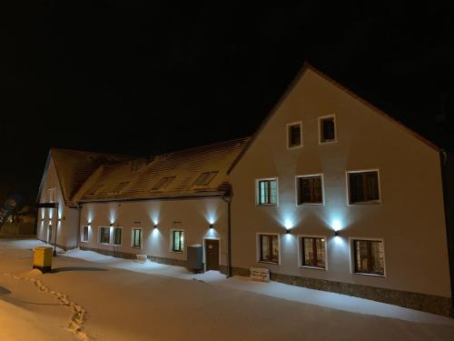 Фотография гостиницы Zajazd Zachęta OBSŁUGUJEMY GOŚCI Z BONEM TURYSTYCZNYM