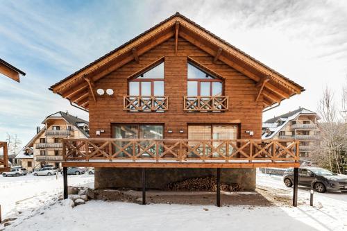 Фотография гостевого дома Chalets Royal, Tatranská Lomnica