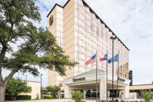 Фотография гостиницы Sheraton Dallas Hotel by the Galleria