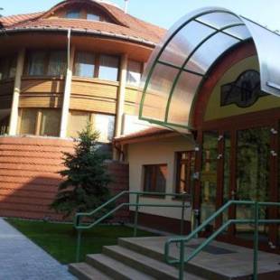Фотография гостиницы Fenyves Wellness Hotel Békéscsaba