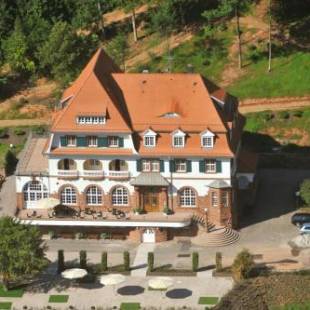 Фотографии гостиницы
Jugendstilhotel Trifels