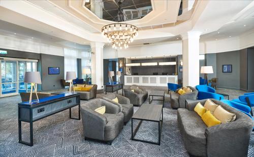 Фотография гостиницы DoubleTree by Hilton Dartford Bridge