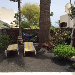 Фотографии гостевого дома
Bungalow Playa Bastián