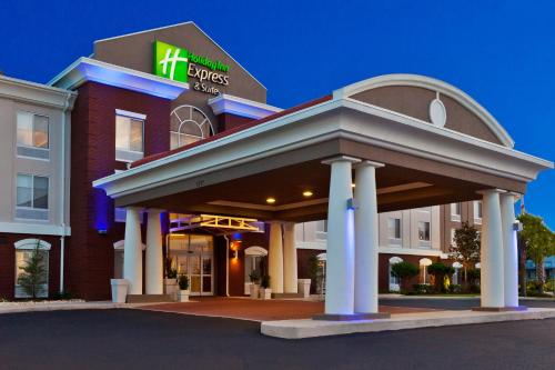 Фотография гостиницы Holiday Inn Express Hotel & Suites Dothan North, an IHG Hotel