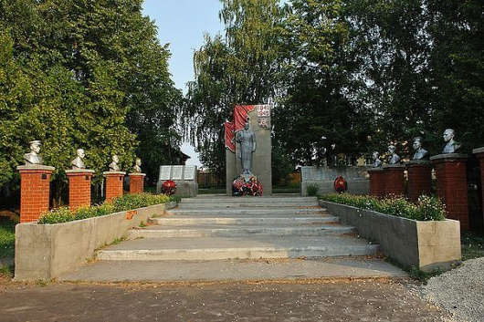 Фотографии достопримечательности
Мемориал Великой Отечественной войны