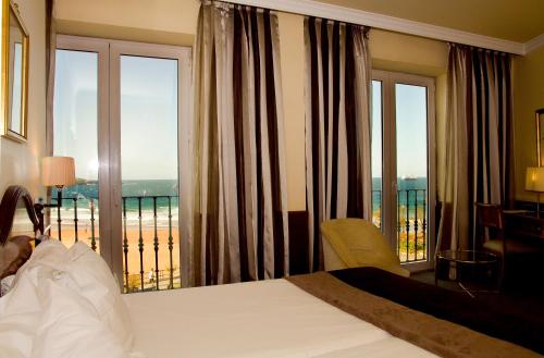 Фотография гостиницы Silken Río Santander