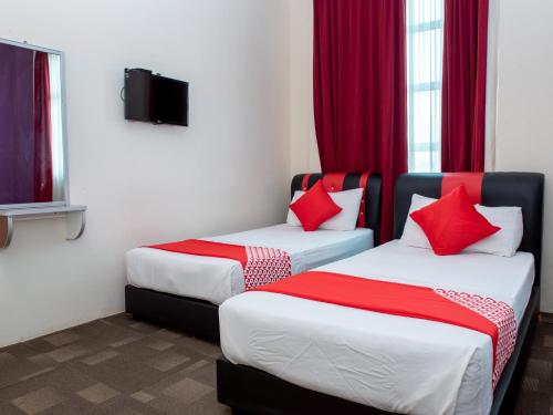 Фотография гостиницы Hotel Bestari