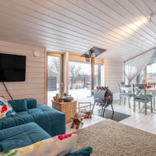 Фотография Коттеджа Comfort life (Комфорт Лайф) на Осенней 2Б