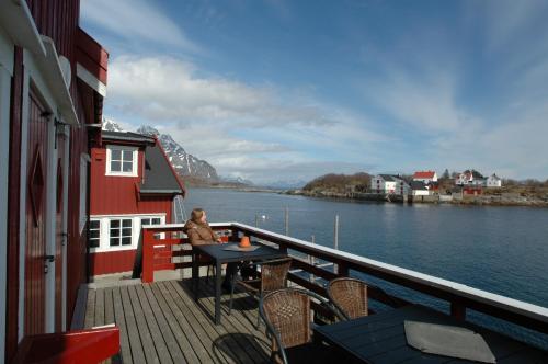 Фотография базы отдыха Henningsvær Rorbuer