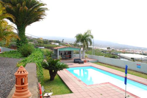 Фотография гостевого дома La Camuesa-Adults Only