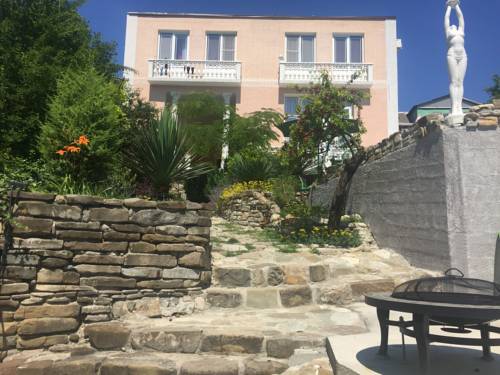 Фотография гостевого дома Вилла Белла