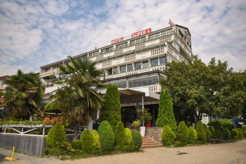 Фотография гостиницы Hotel Super 8