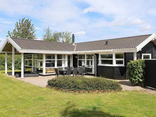 Фотография гостевого дома Holiday home Otterup XVIII