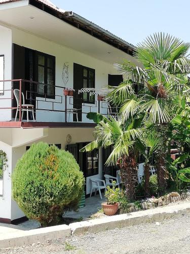 Фотографии гостевого дома
Горный воздух