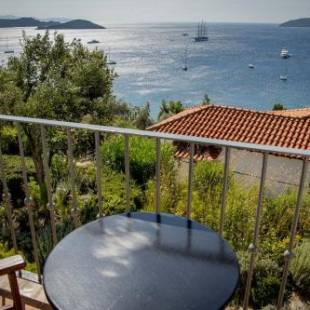 Фотографии гостевого дома
Villa Athena