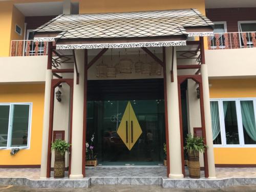 Фотография гостиницы Nine Smiths Hotel Chiangmai