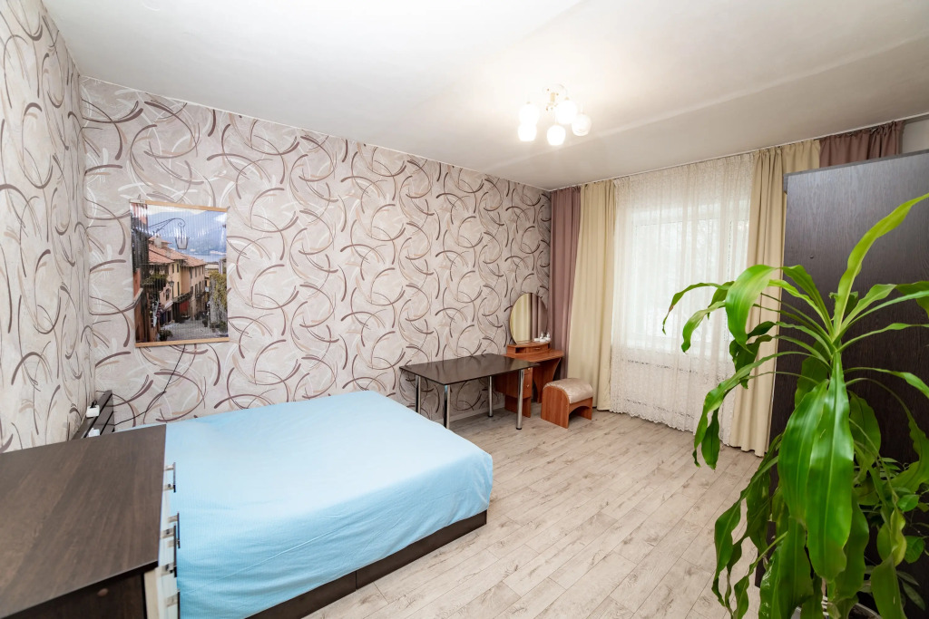 Фотография квартиры Апартаменты Четырехкомнатные на Энтузиастов 3