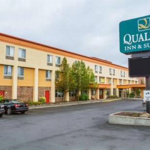 Фотографии гостиницы 
            Clarion Hotel & Suites Riverfront Oswego