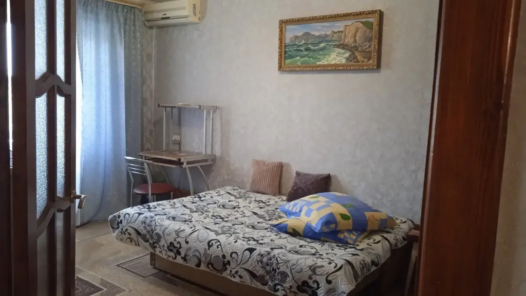 Фотография квартиры Квартира трёхкомнатная в посёлке Орджоникидзе