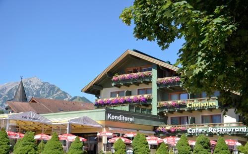 Фотография гостиницы Hotel Christina - Ihr kleinstes 4* Hotel am Achensee