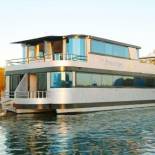 Фотография мини отеля Coomera Houseboats