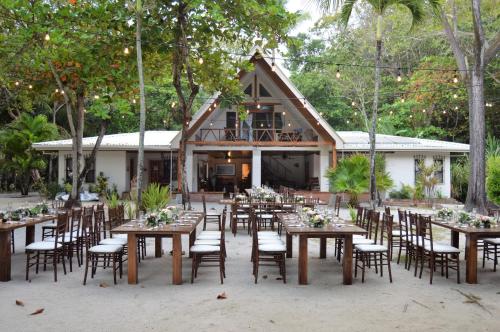 Фотография гостиницы Casa Cecilia Beach Front