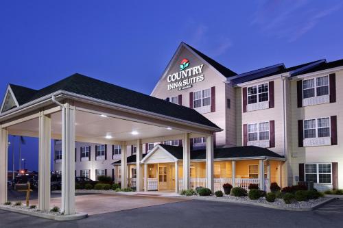 Фотография гостиницы Country Inn & Suites by Radisson, Marion, IL