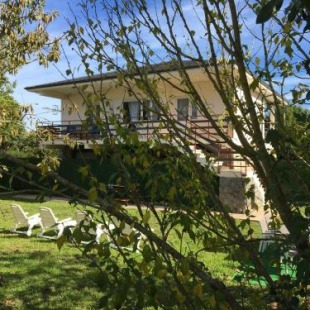 Фотография гостевого дома Casa con Jardín