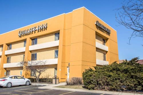 Фотография гостиницы Quality Inn Elgin I-90
