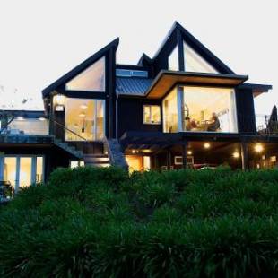 Фотографии мини отеля
Acacia Cliffs Lodge