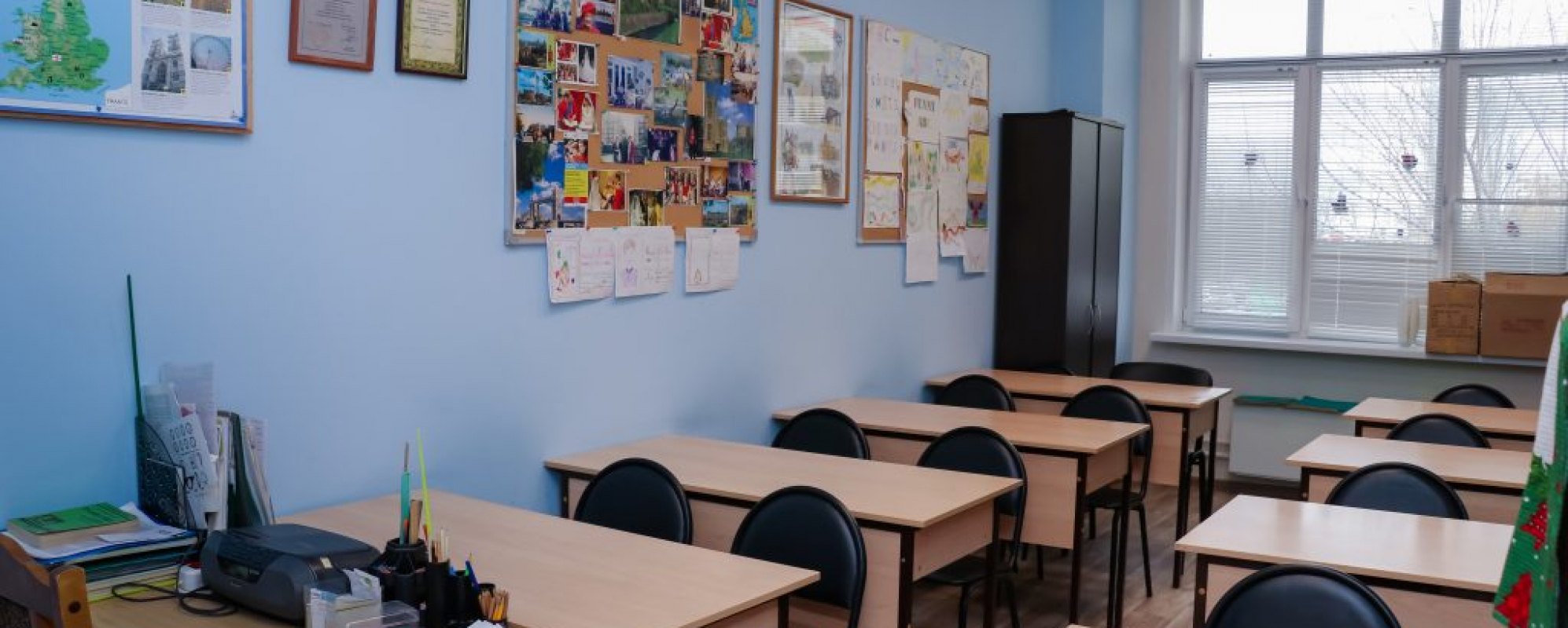 Фотографии концертного зала КЦ Братеево Аудитория с партами