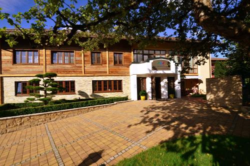 Фотография гостиницы Das Johannesbad - DAS MEDICAL SPA & VITAL REFUGIUM