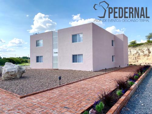 Фотография гостиницы Pedernal Hotel