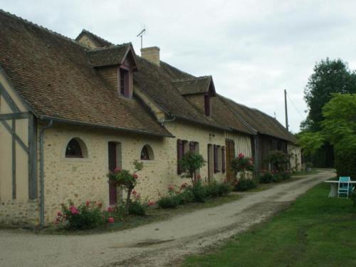 Фотографии гостевого дома
Gîte Saint-Mars-sous-Ballon, 4 pièces, 6 personnes - FR-1-410-161