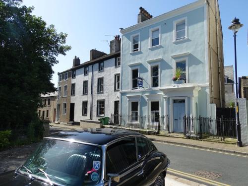 Фотография мини отеля Osborne House B&B Workington