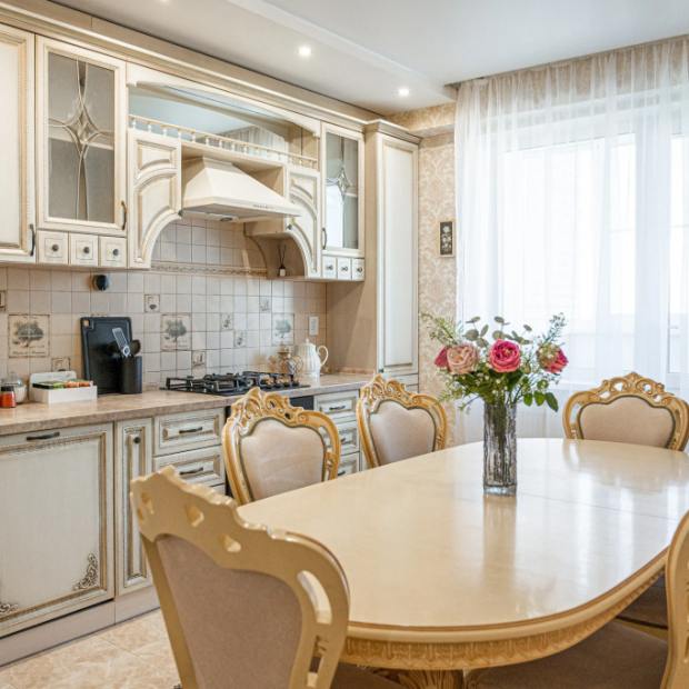 Фотографии квартиры 
            Квартира 100-метровая 3-х комнатная в современном районе