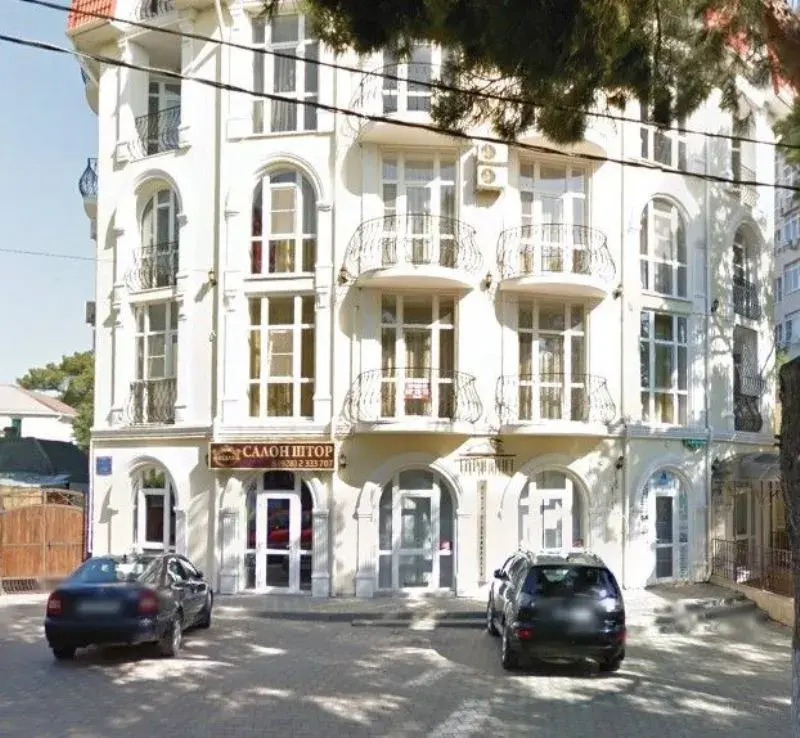 Фотография квартиры Квартира в центре города в окружении тишины и пицундских сосен