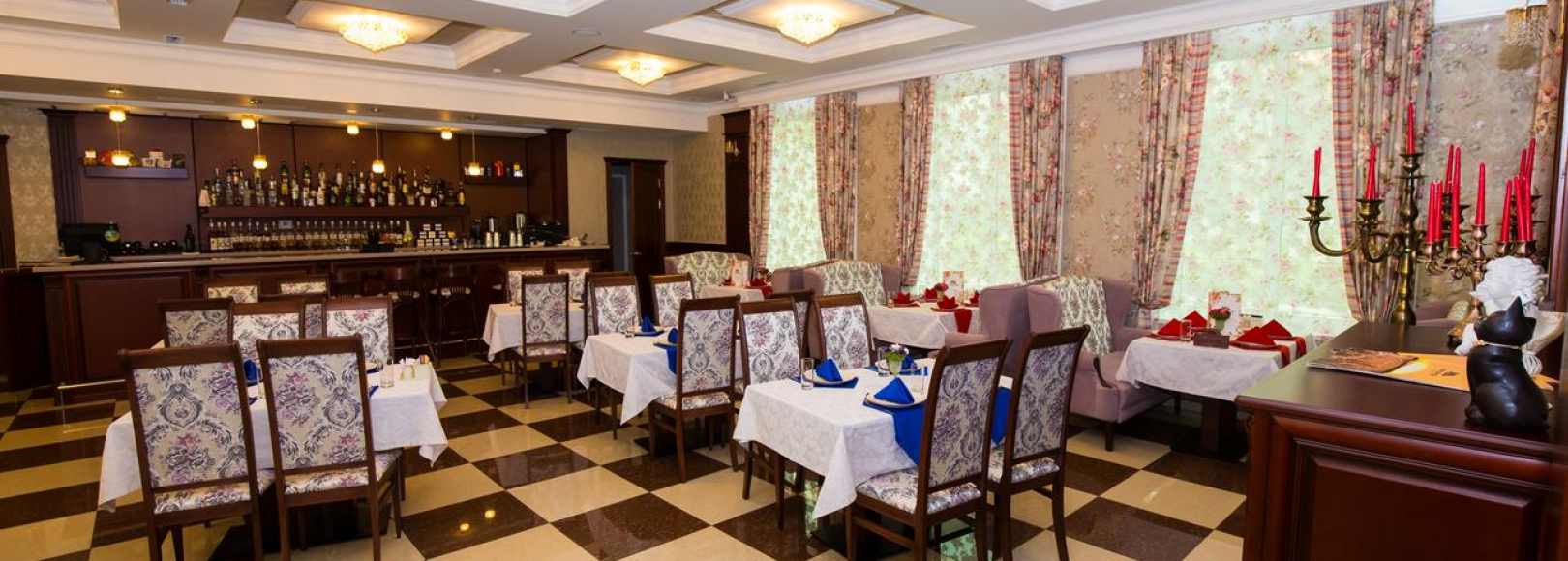 Фотография банкетного зала Кирьянов