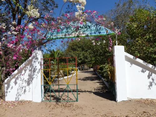 Фотография мини отеля Campement & Centre artistique Tilyboo