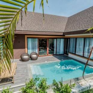 Фотографии гостиницы
Triple Tree Beach Resort