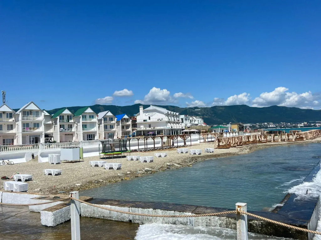 Фотография Коттеджа Частный дом Таунхаус на берегу моря