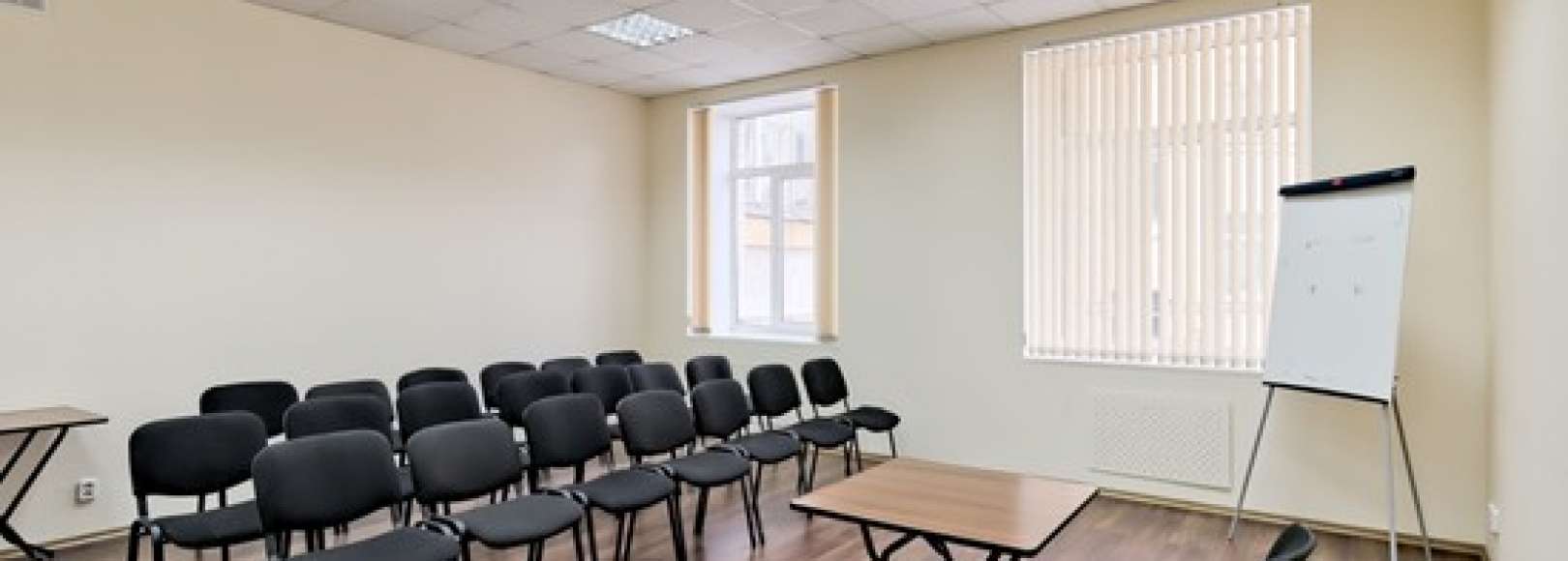 Фотография конференц-зала Конгресс-холл Васильевский Зал Петровский