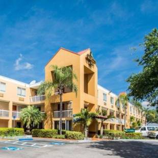 Фотографии гостиницы
Quality Inn Miami Airport - Doral
