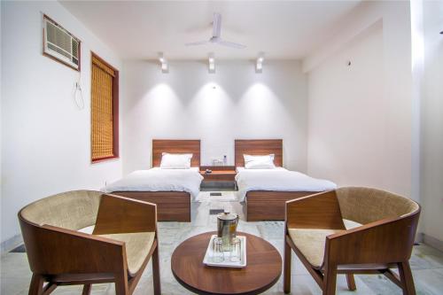 Фотографии гостиницы 
            Hotel Bhakti Dhama
