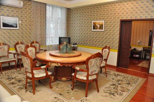 Фотографии гостиницы 
            Таджикматлубот