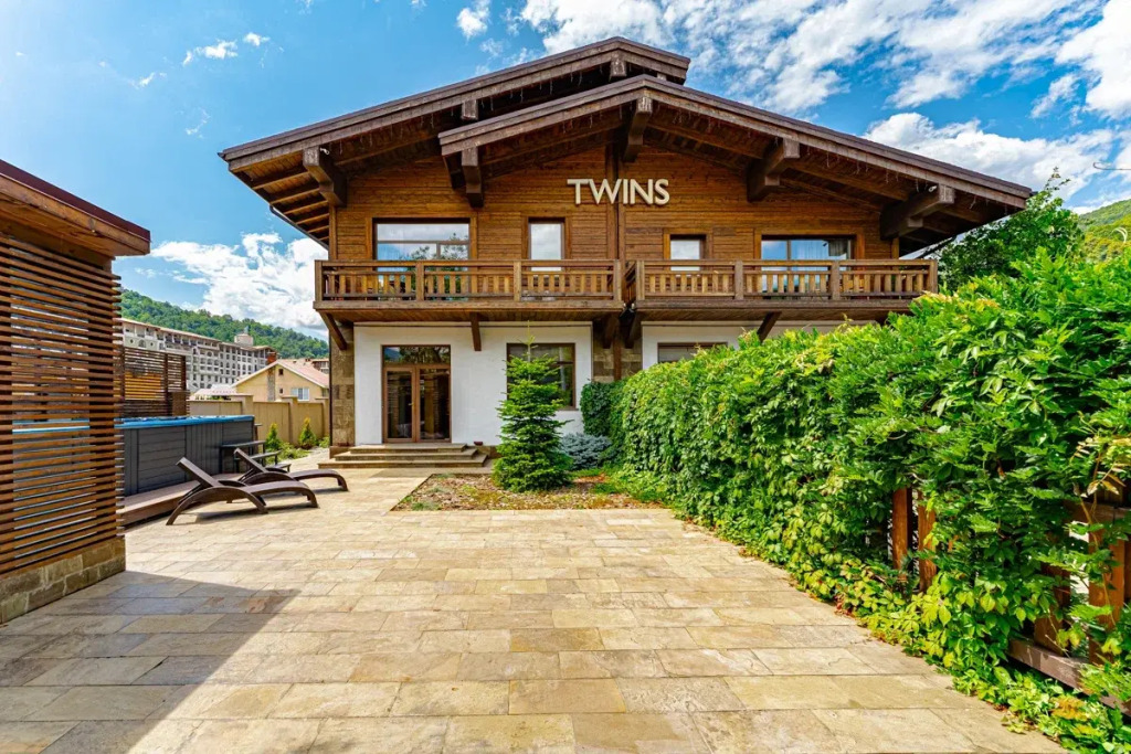 Фотография Коттеджа Шале премиум класса с сауной Джакузи и Парковкой на 14 гостей